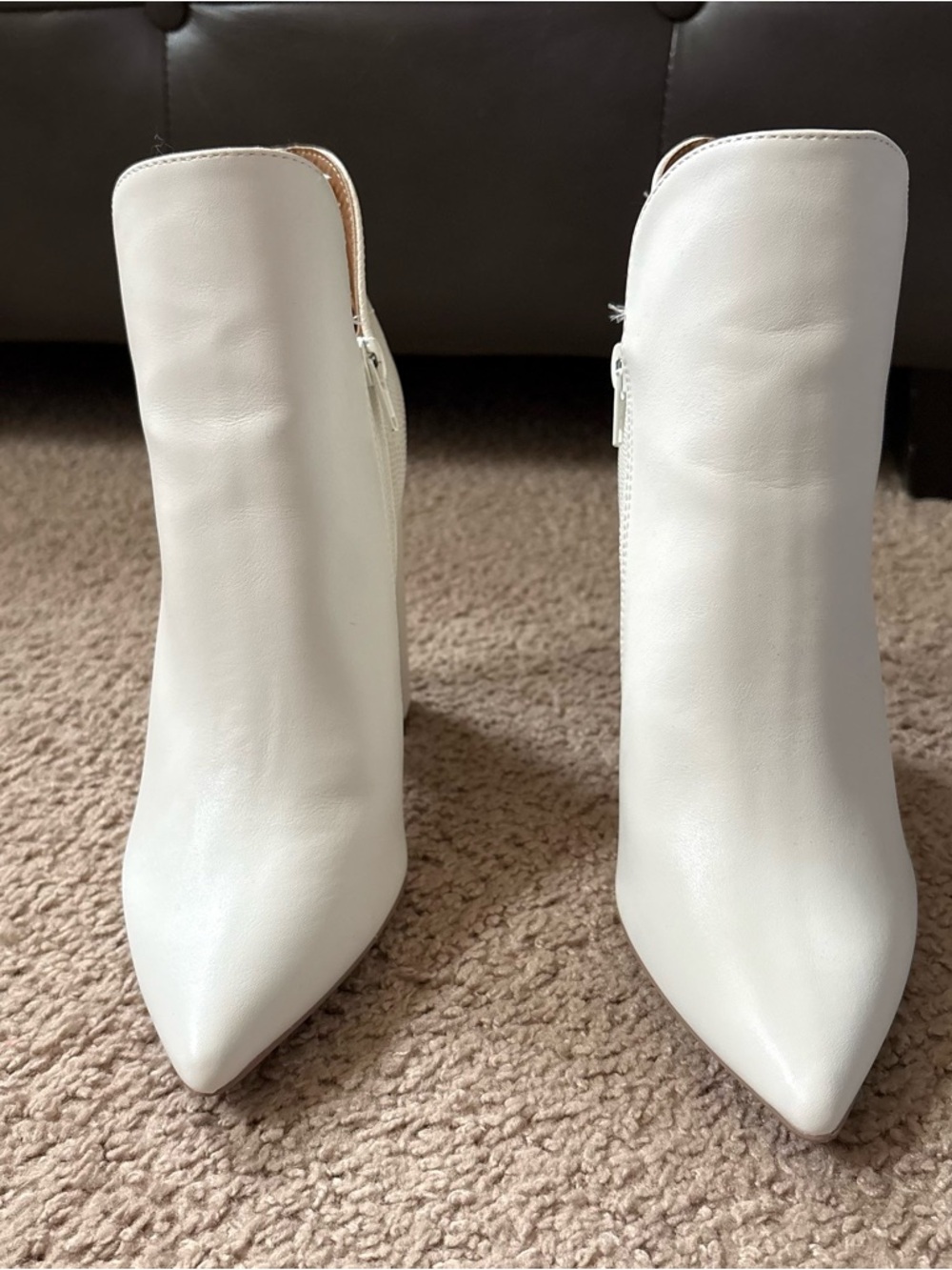 Qupid White Pointed Toe High Block Heel Ankle Booties - Picture 3 of 6